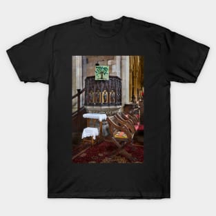 St James church-Pulpit T-Shirt